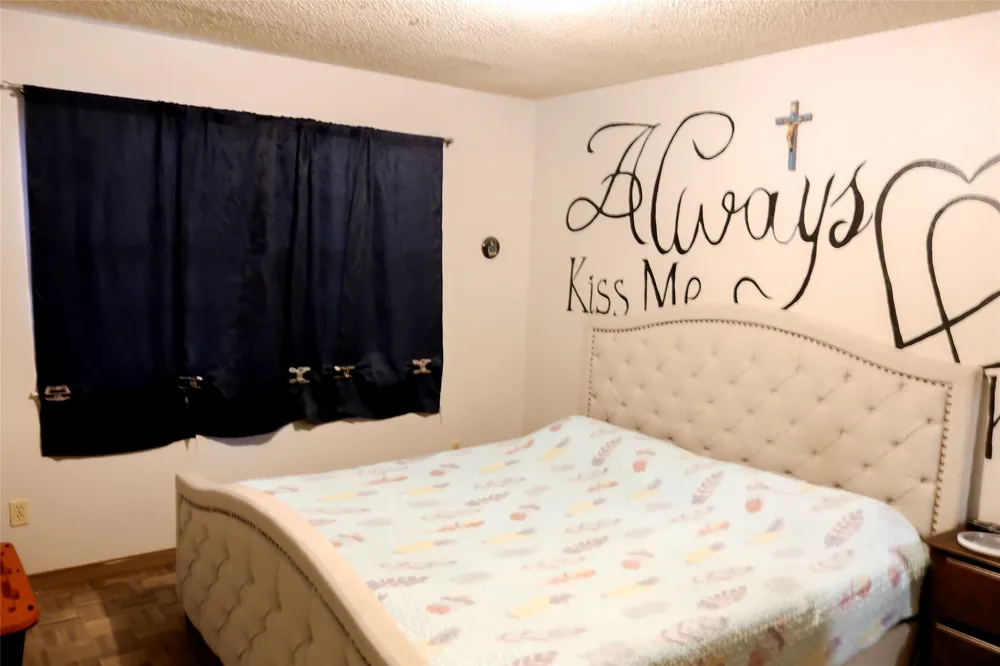 1325 County Road 263 #263 Gainesville, TX 76240