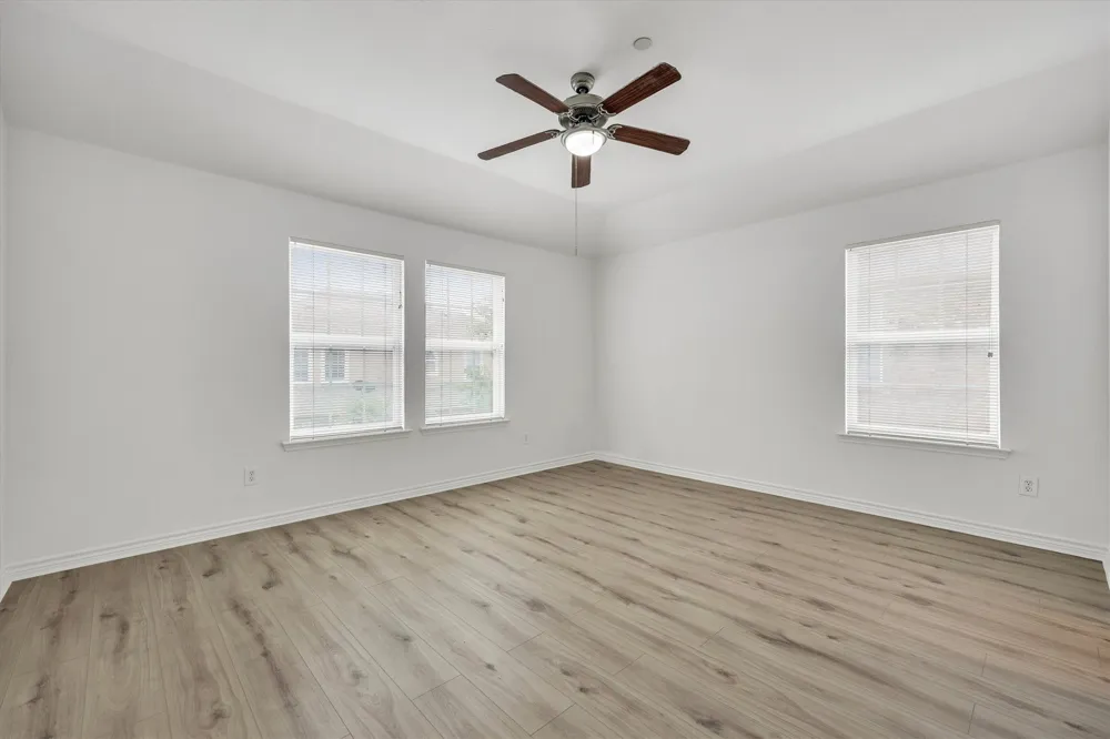5824 Stone Mountain Road The Colony, TX 75056