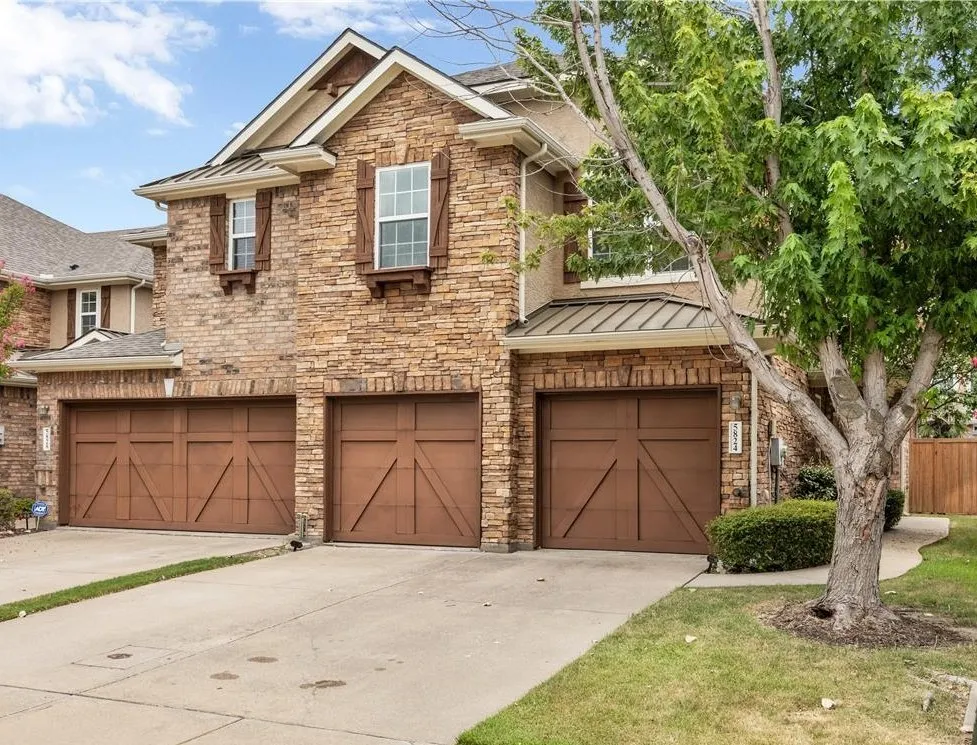 5824 Stone Mountain Road The Colony, TX 75056