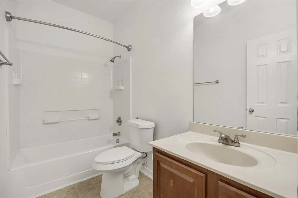 5824 Stone Mountain Road The Colony, TX 75056