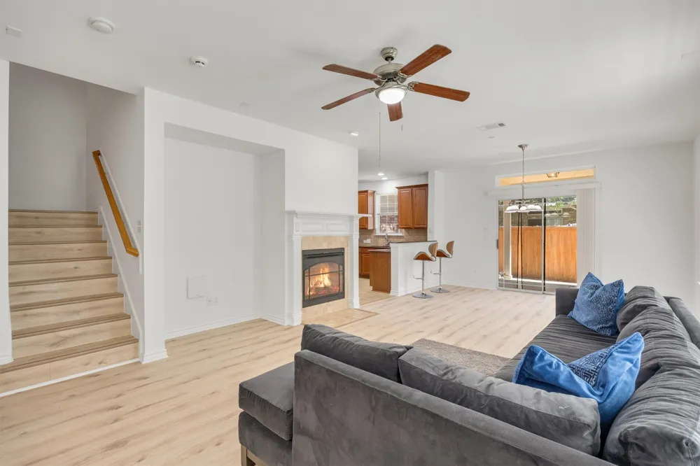 5824 Stone Mountain Road The Colony, TX 75056