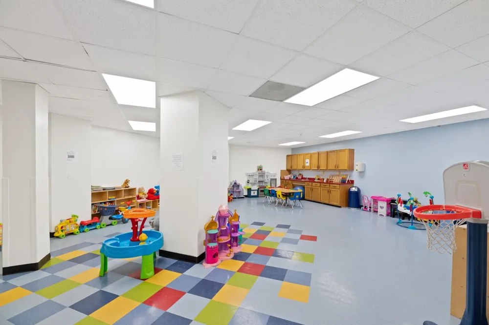 719 HARMON COVE TOWER Secaucus, NJ 07094