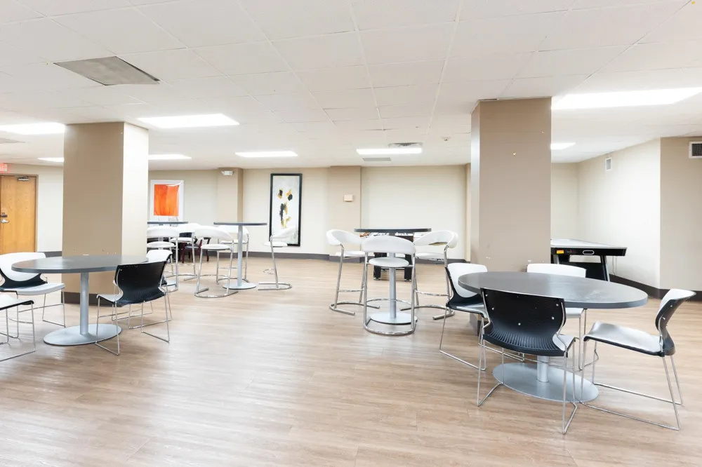 719 HARMON COVE TOWER Secaucus, NJ 07094