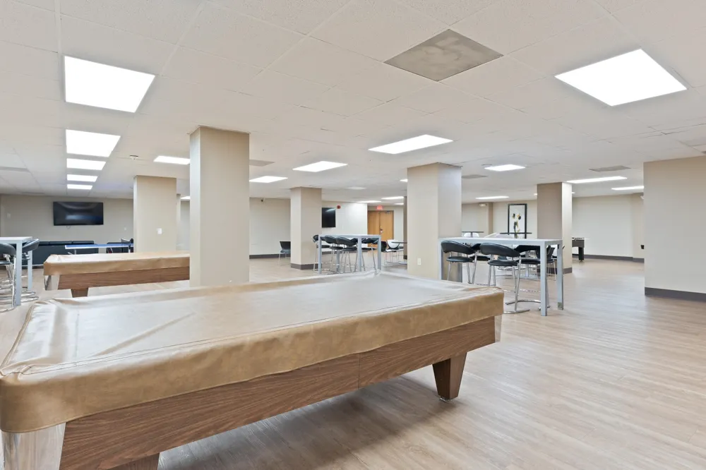719 HARMON COVE TOWER Secaucus, NJ 07094