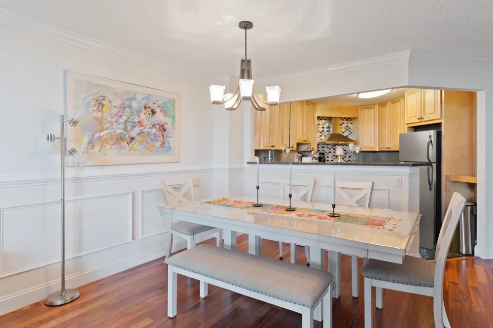 719 HARMON COVE TOWER Secaucus, NJ 07094