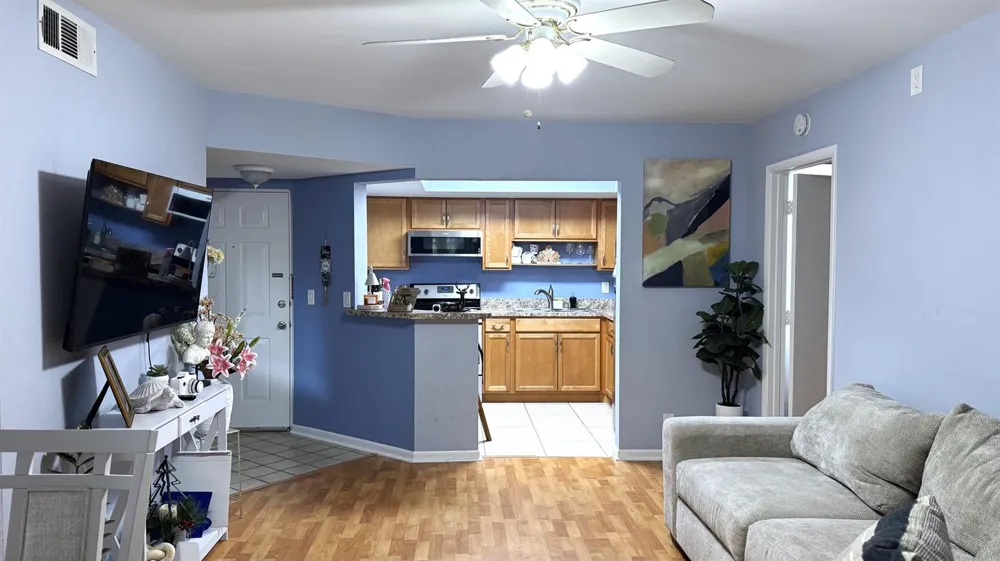 1532 SE Royal Green Cir O-201 Port St. Lucie, FL 34952