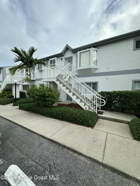 335 Ocean Park Lane #V106