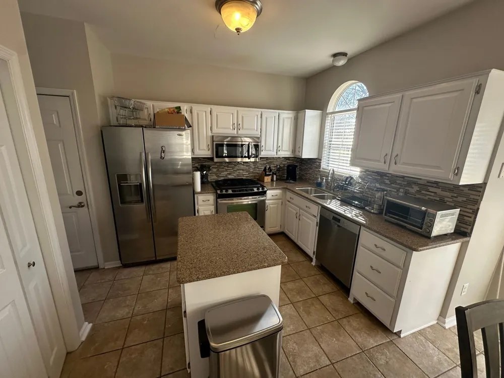 2402 Brookstone Pl Mount Juliet, TN 37122