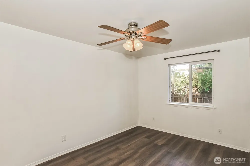 3311 New Hope Circle Bremerton, WA 98312