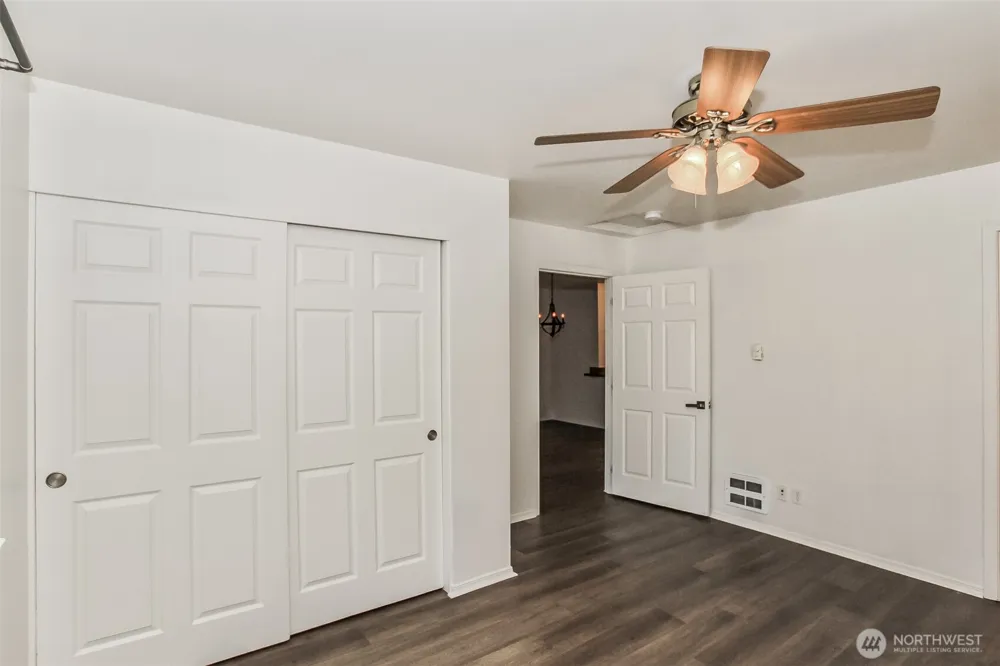 3311 New Hope Circle Bremerton, WA 98312