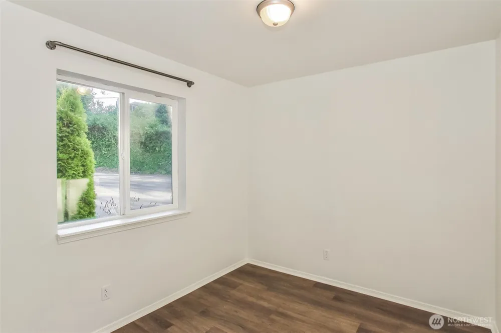 3311 New Hope Circle Bremerton, WA 98312