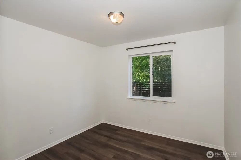 3311 New Hope Circle Bremerton, WA 98312