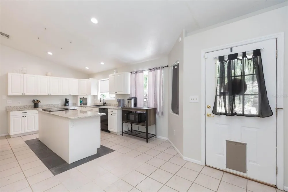34299 BELT DRIVE Dade City, FL 33523