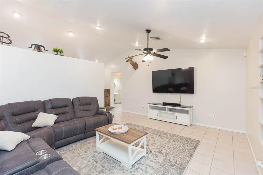34299 BELT DRIVE Dade City, FL 33523