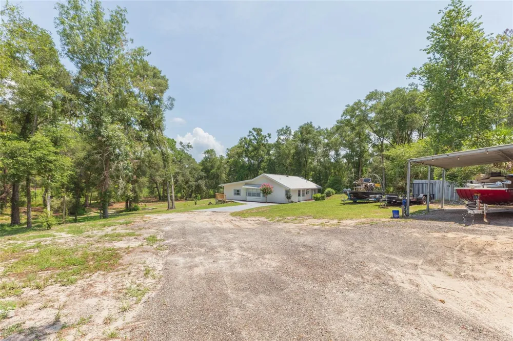 34299 BELT DRIVE Dade City, FL 33523