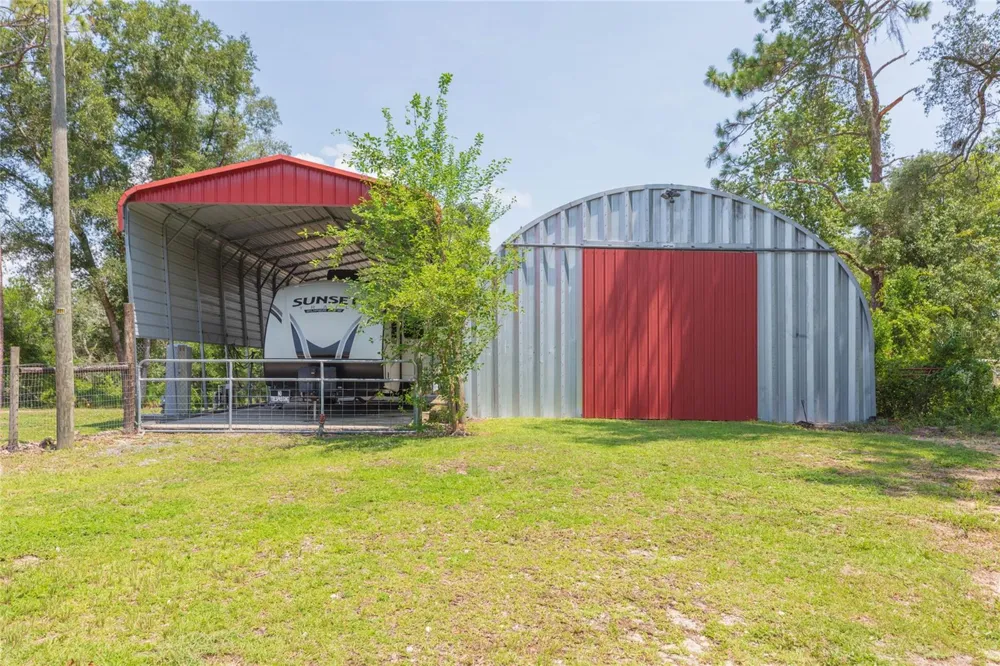 34299 BELT DRIVE Dade City, FL 33523