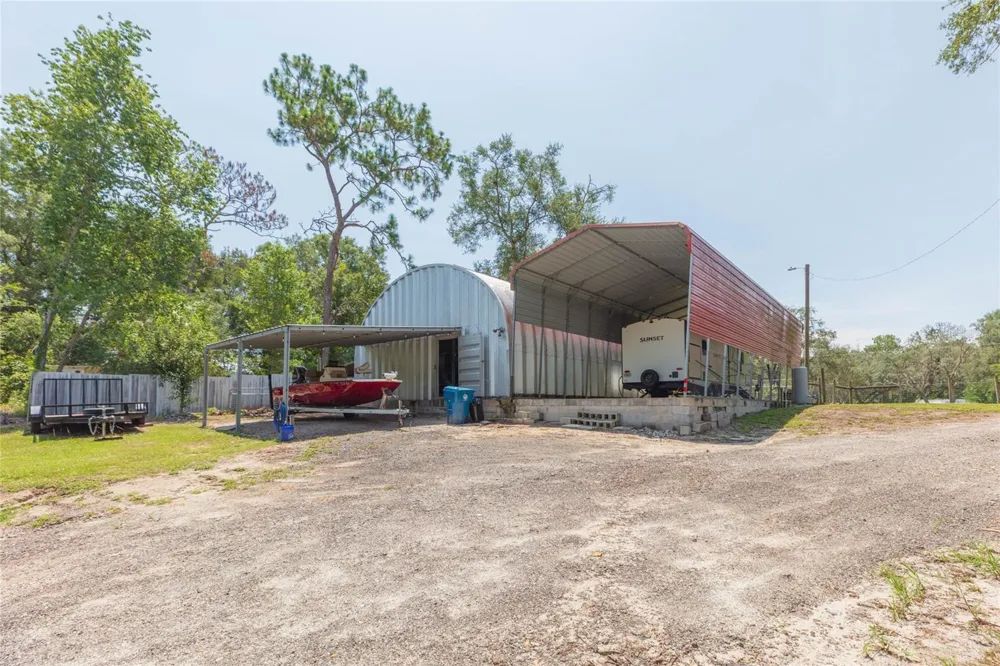 34299 BELT DRIVE Dade City, FL 33523