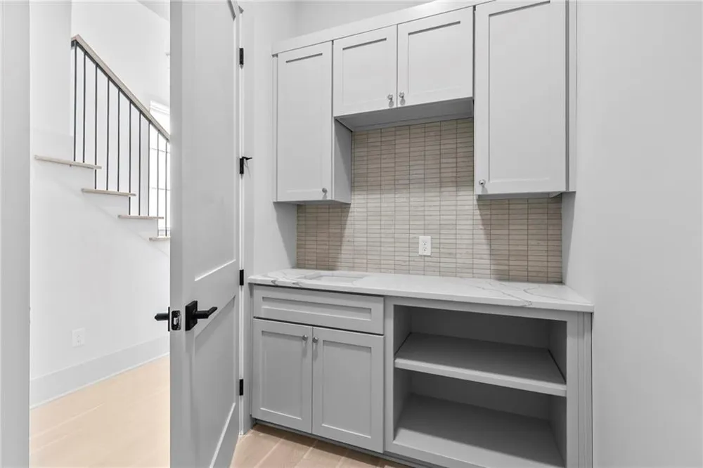 245 Roycroft Lane Fayetteville, GA 30214
