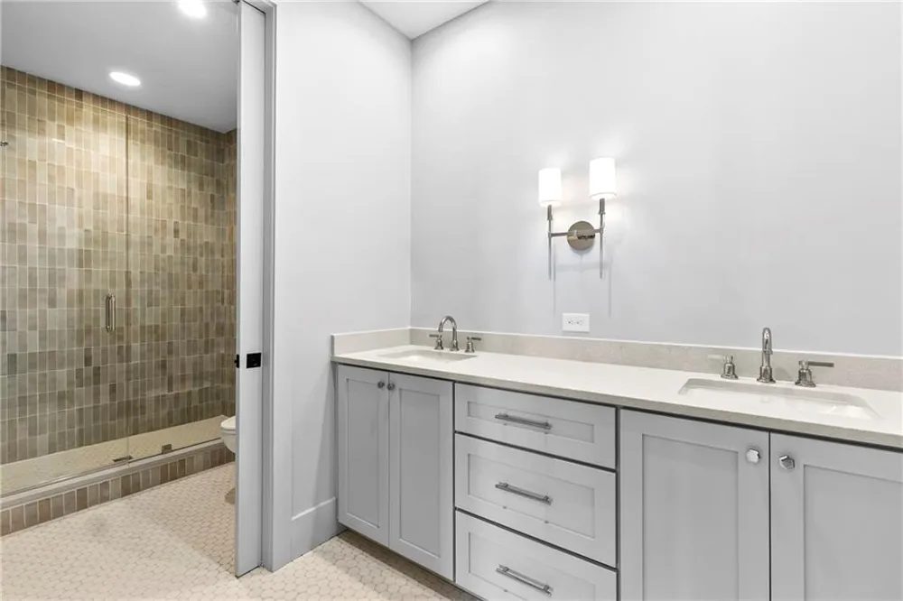245 Roycroft Lane Fayetteville, GA 30214