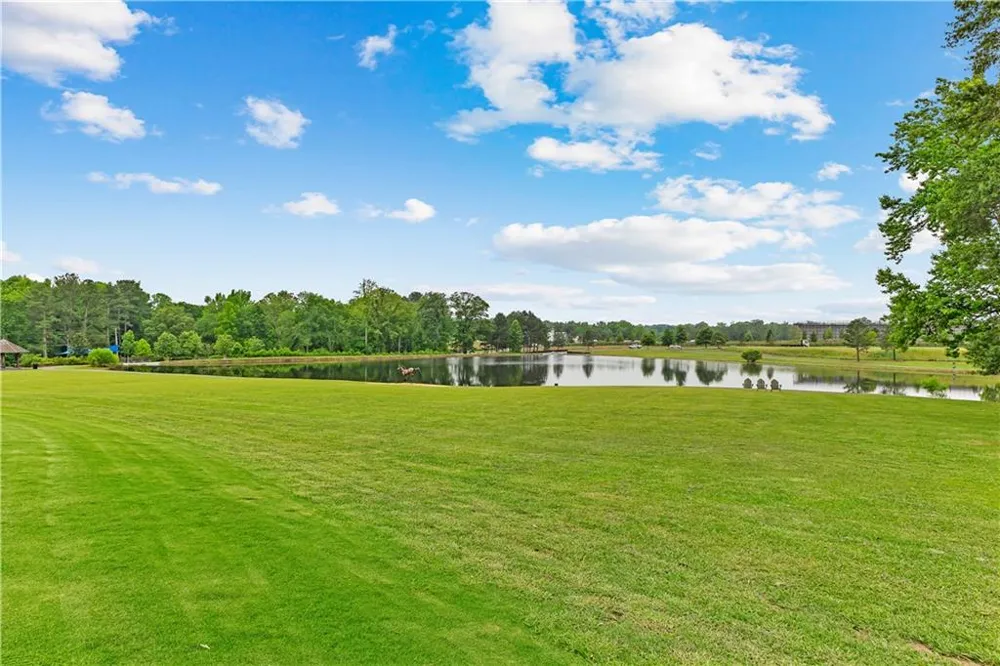 245 Roycroft Lane Fayetteville, GA 30214