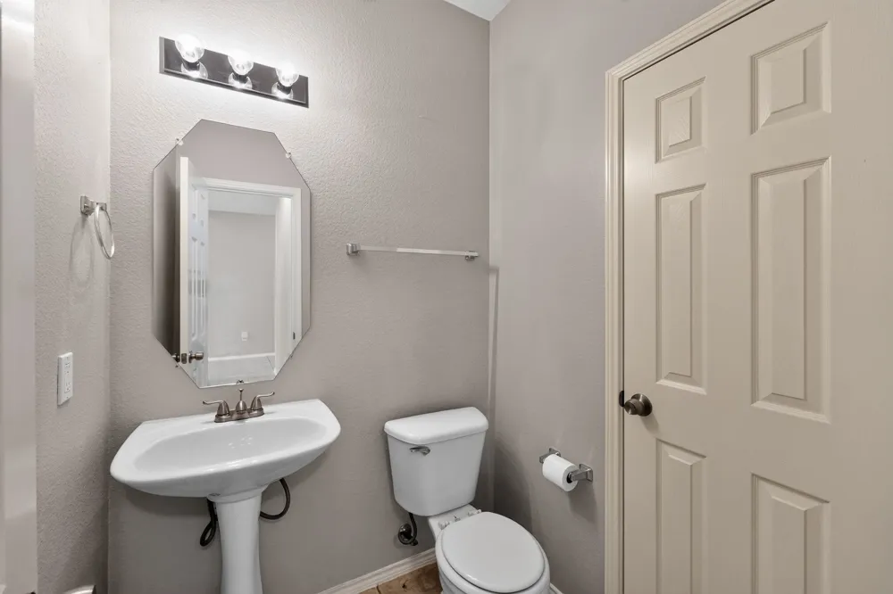 720 Big Horn Trail Crowley, TX 76036