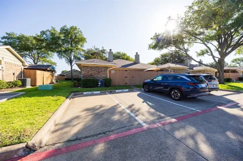 1805 Spring Creek Parkway #QQ1