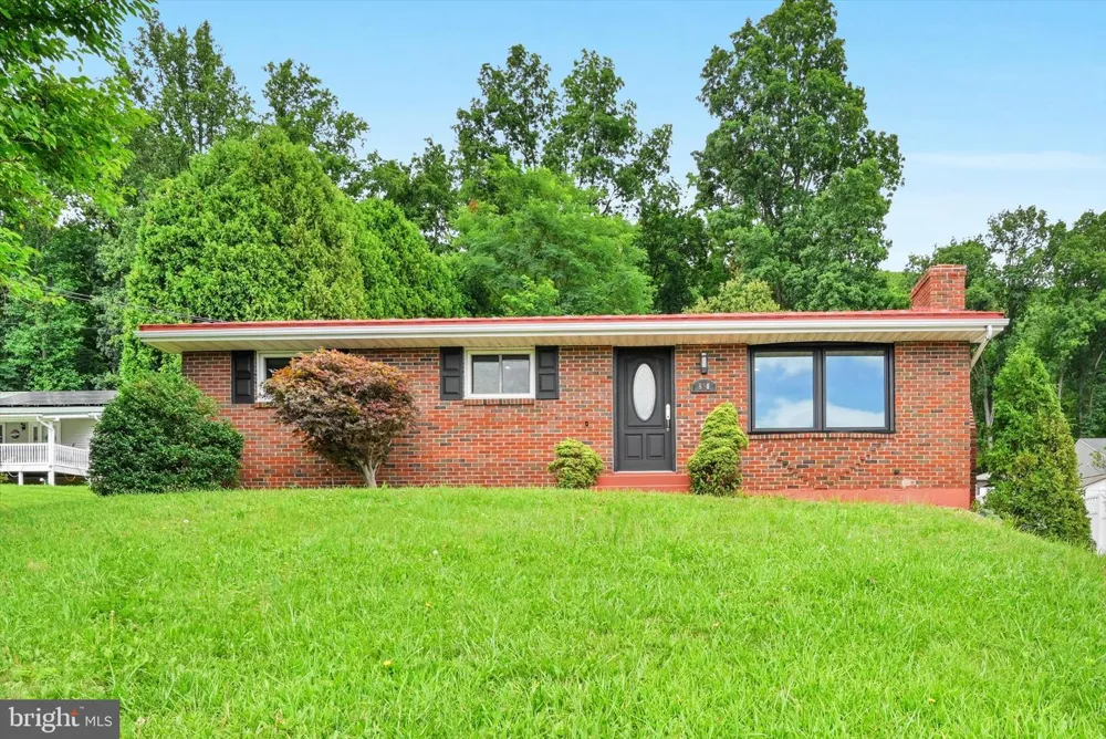 850 FOUNTAIN STREET Ashland, PA 17921