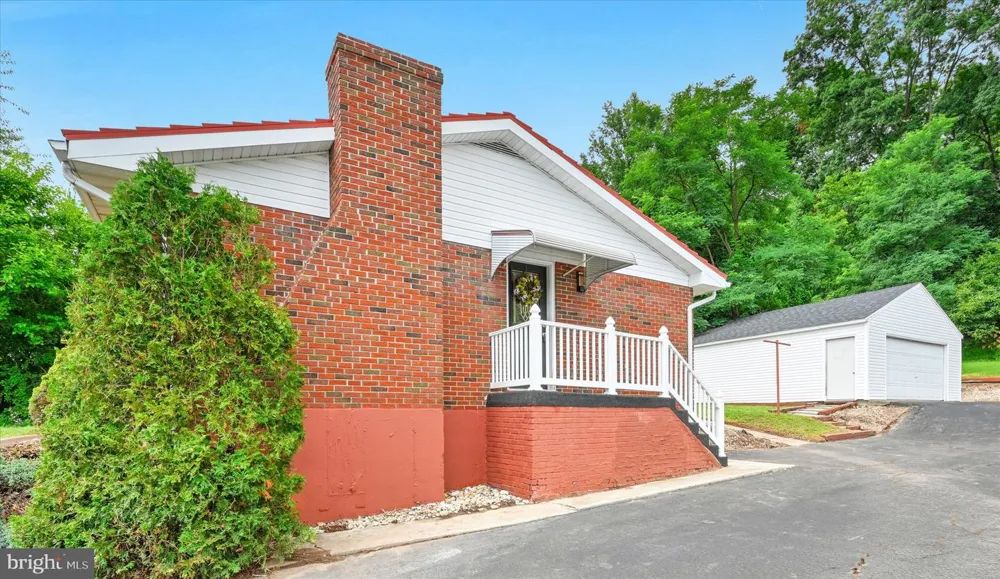 850 FOUNTAIN STREET Ashland, PA 17921
