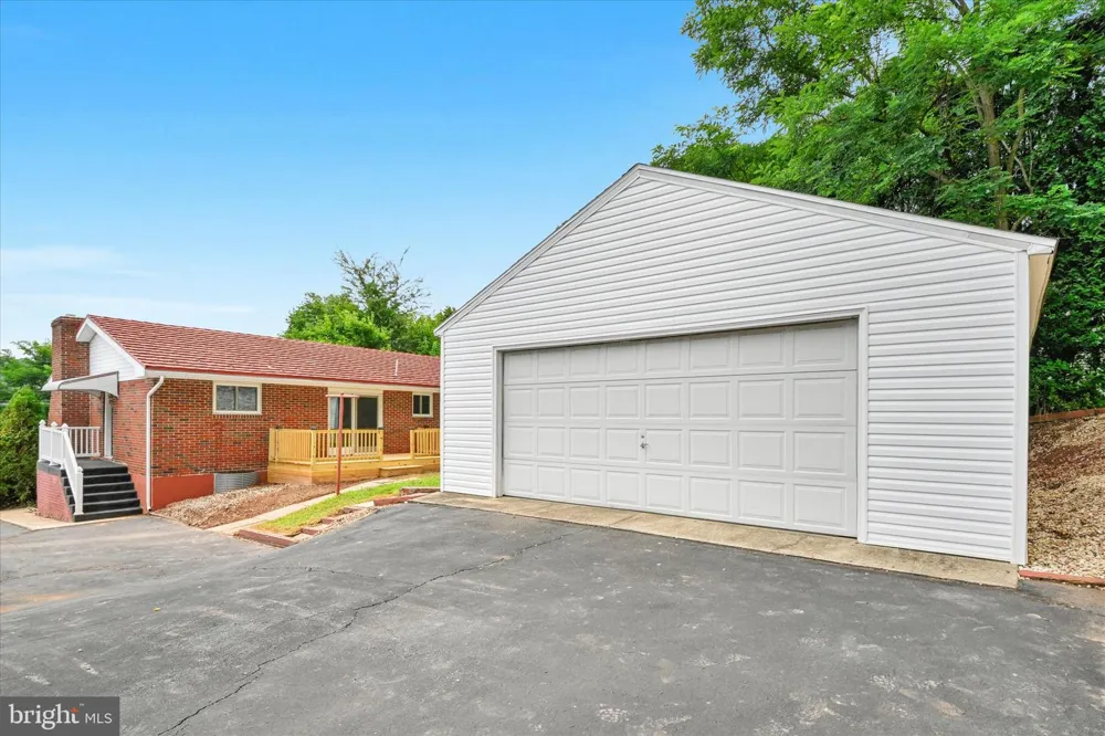 850 FOUNTAIN STREET Ashland, PA 17921