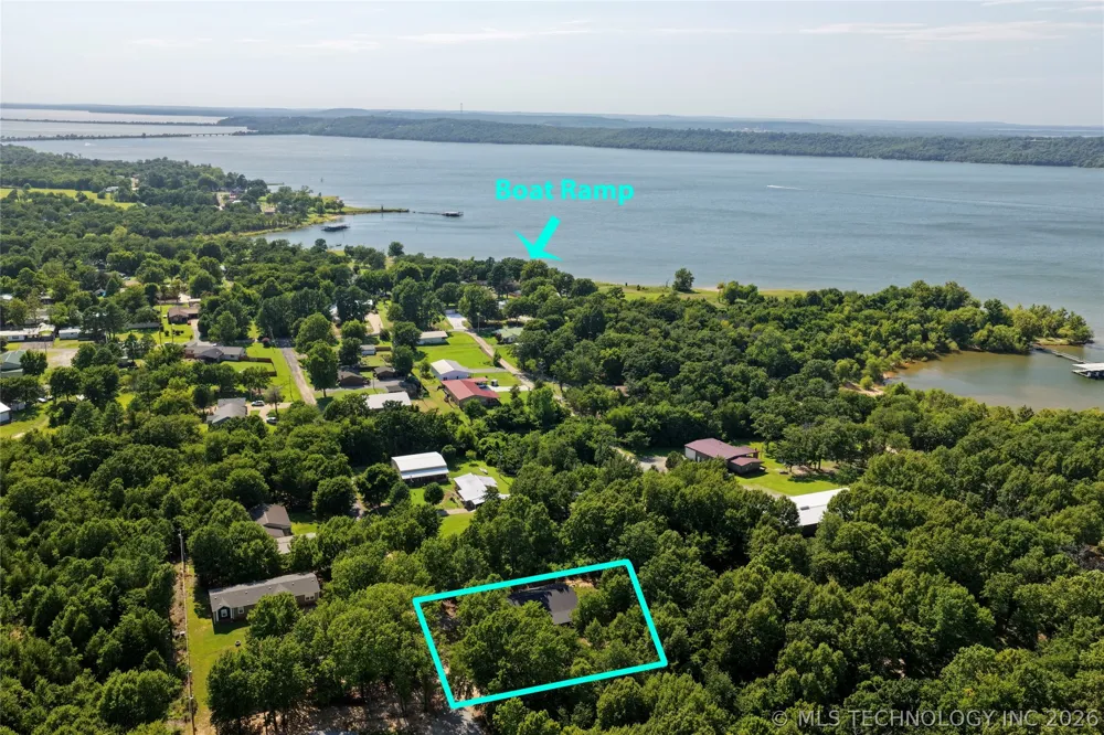 15 Elm Eufaula, OK 74432