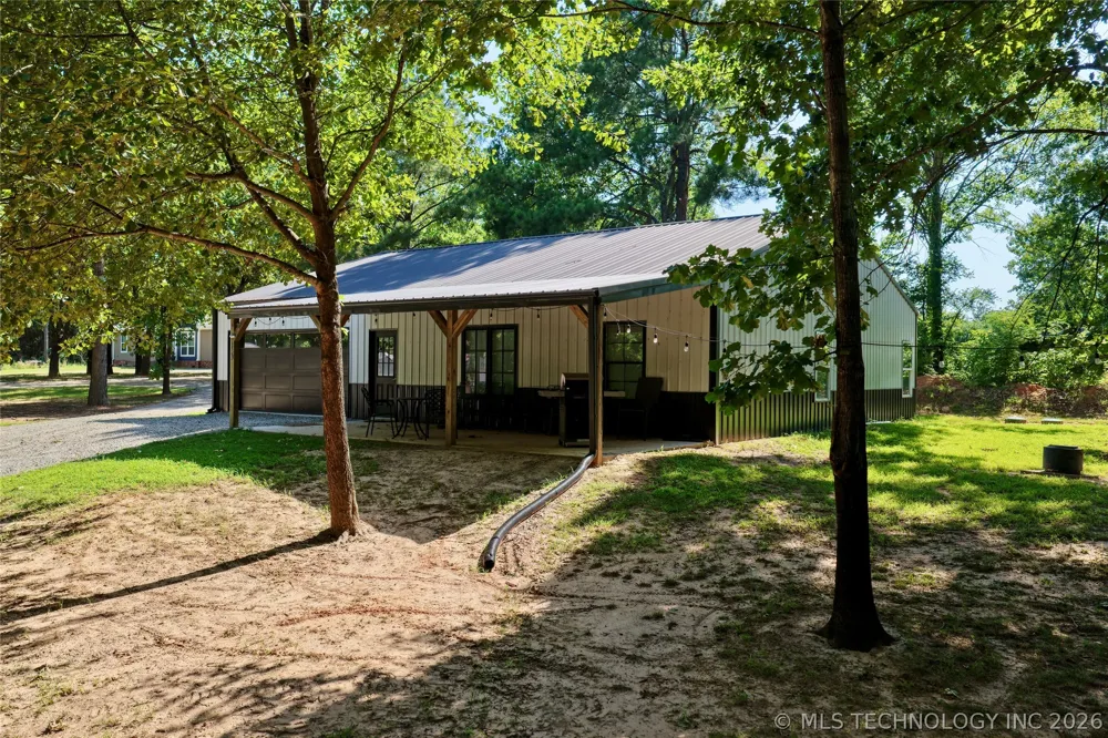 15 Elm Eufaula, OK 74432
