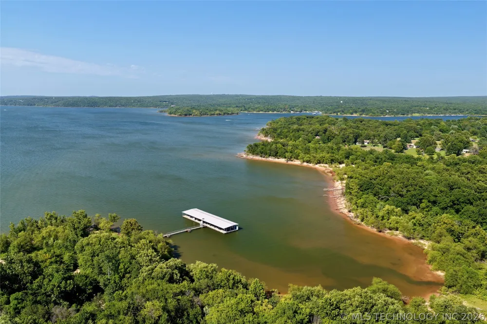 15 Elm Eufaula, OK 74432