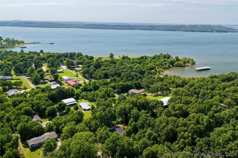 15 Elm Eufaula, OK 74432