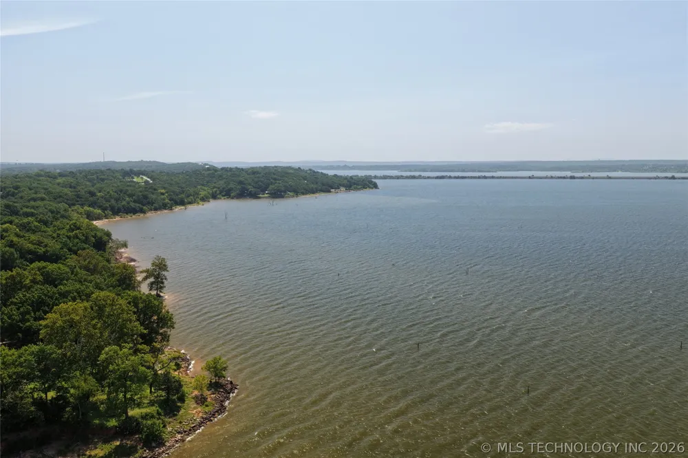 15 Elm Eufaula, OK 74432
