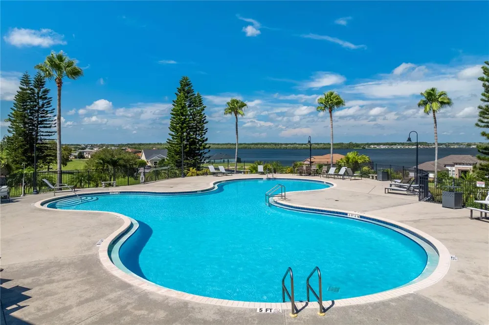 231 BLAZING STAR AVENUE Lake Alfred, FL 33850