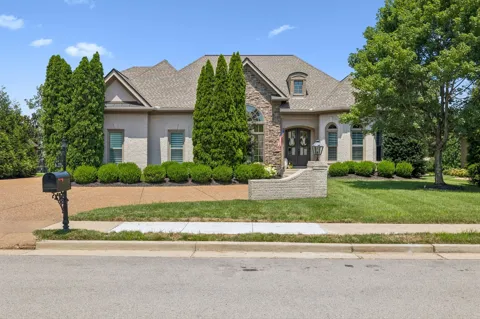 9710 Onyx Ln