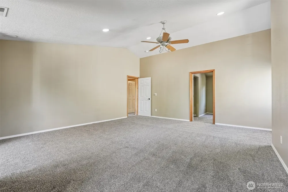 1612 SE 187th Place Vancouver, WA 98683