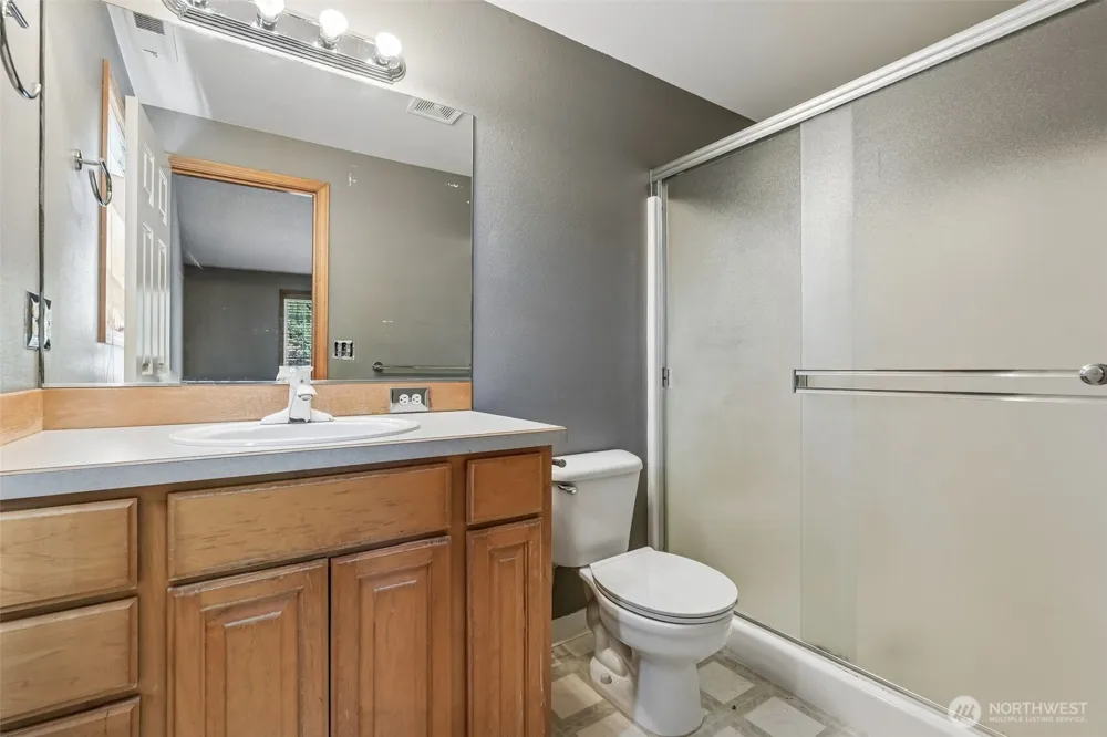 1612 SE 187th Place Vancouver, WA 98683
