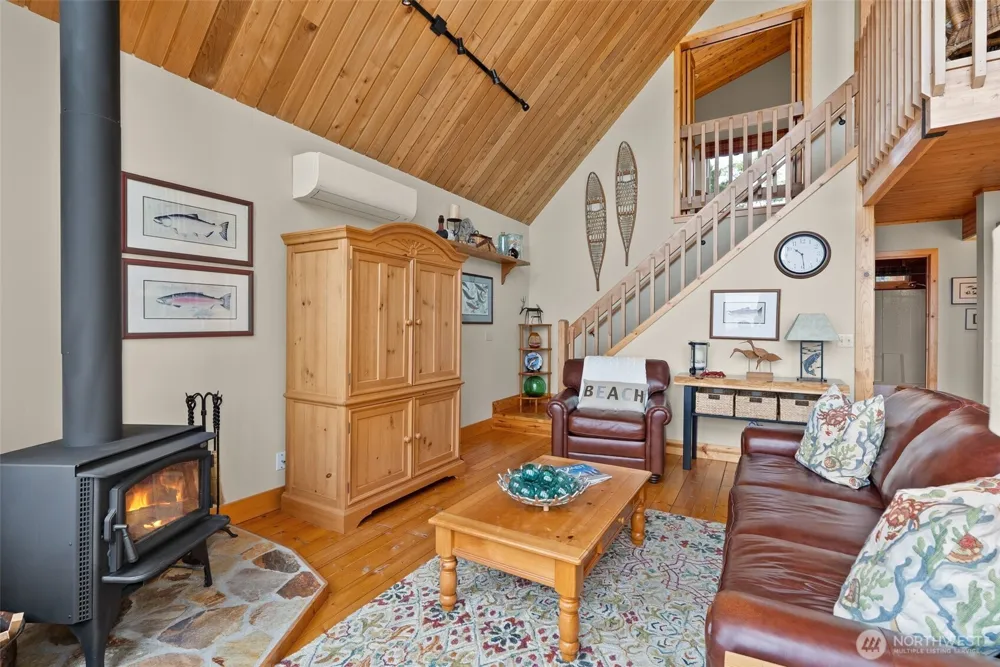 441 Bay Center Road Bay Center, WA 98587