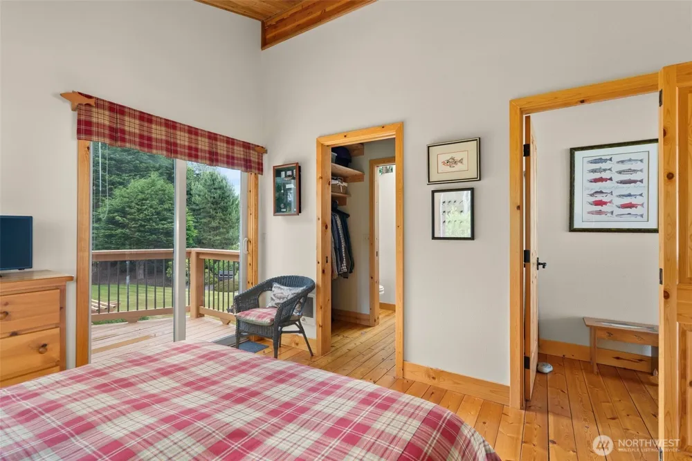 441 Bay Center Road Bay Center, WA 98587