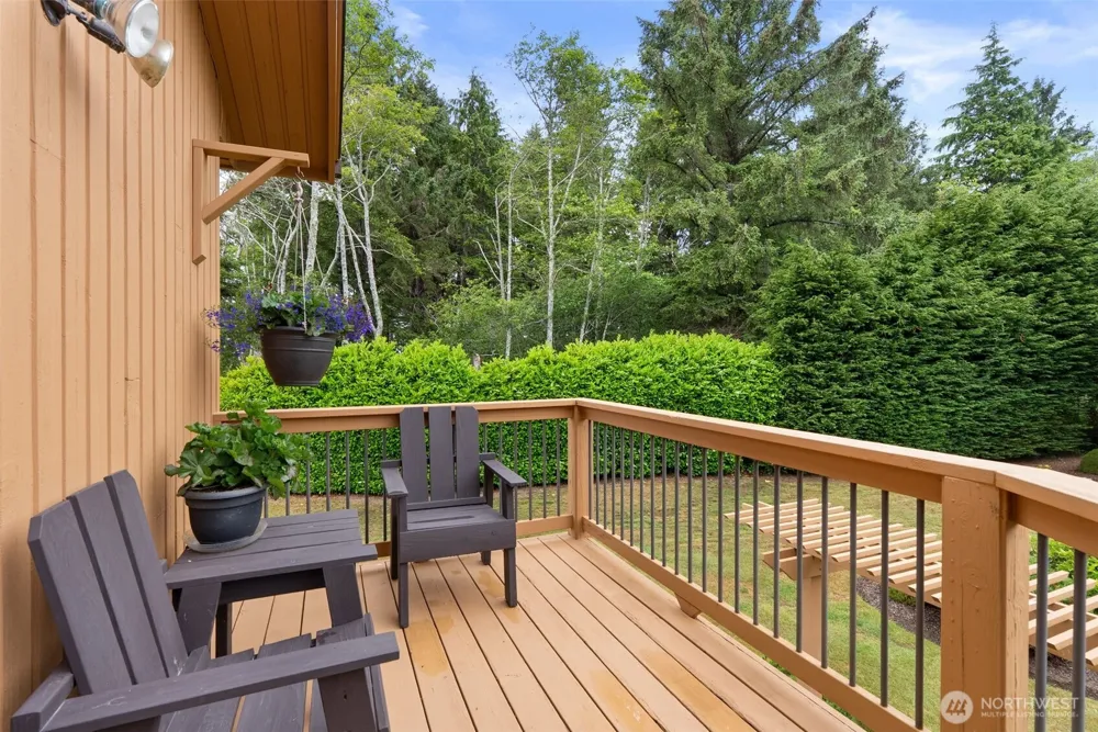 441 Bay Center Road Bay Center, WA 98587