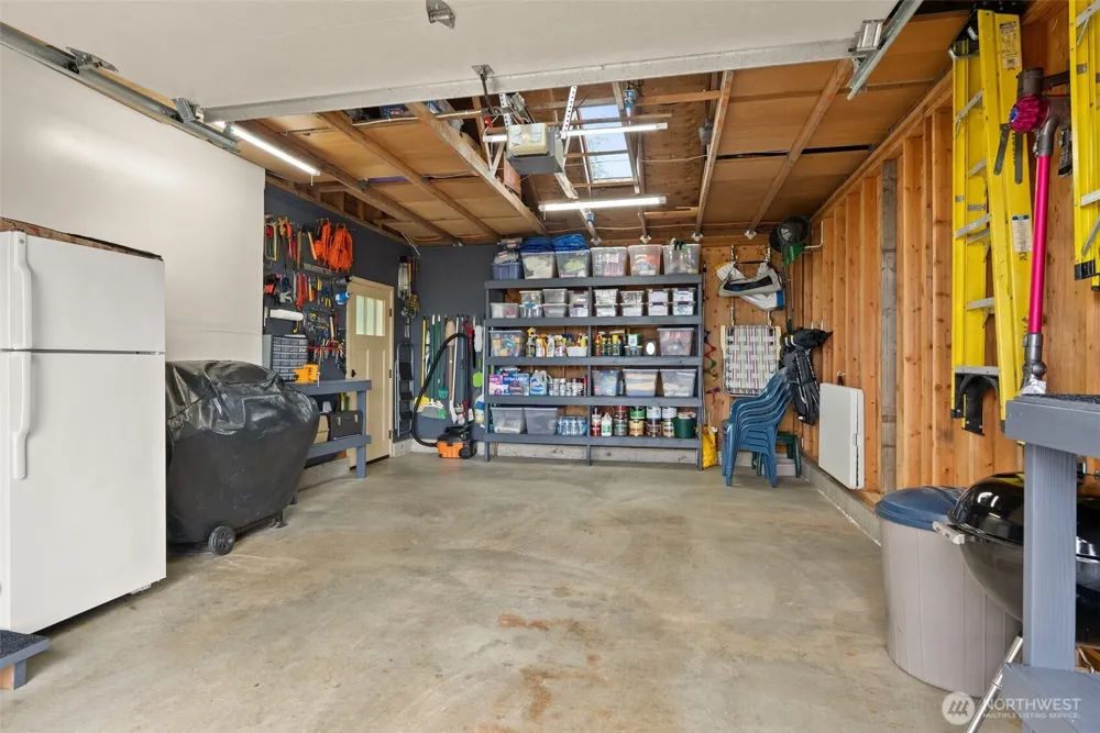 441 Bay Center Road Bay Center, WA 98587