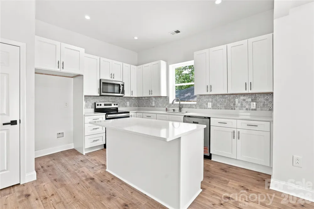 405 E Gay Street Lancaster, SC 29720