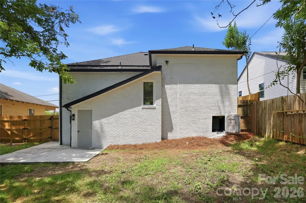405 E Gay Street Lancaster, SC 29720