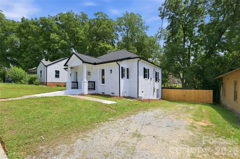 405 E Gay Street Lancaster, SC 29720