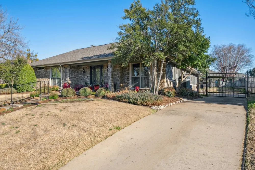 1118 Berkshire Court Trophy Club, TX 76262