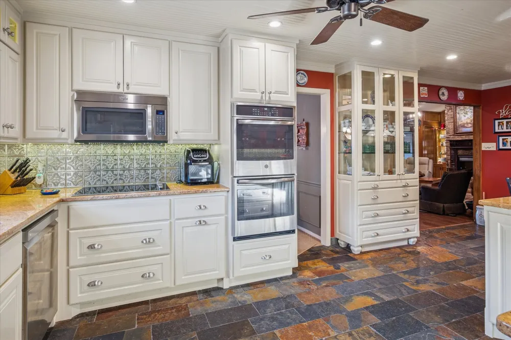 1118 Berkshire Court Trophy Club, TX 76262