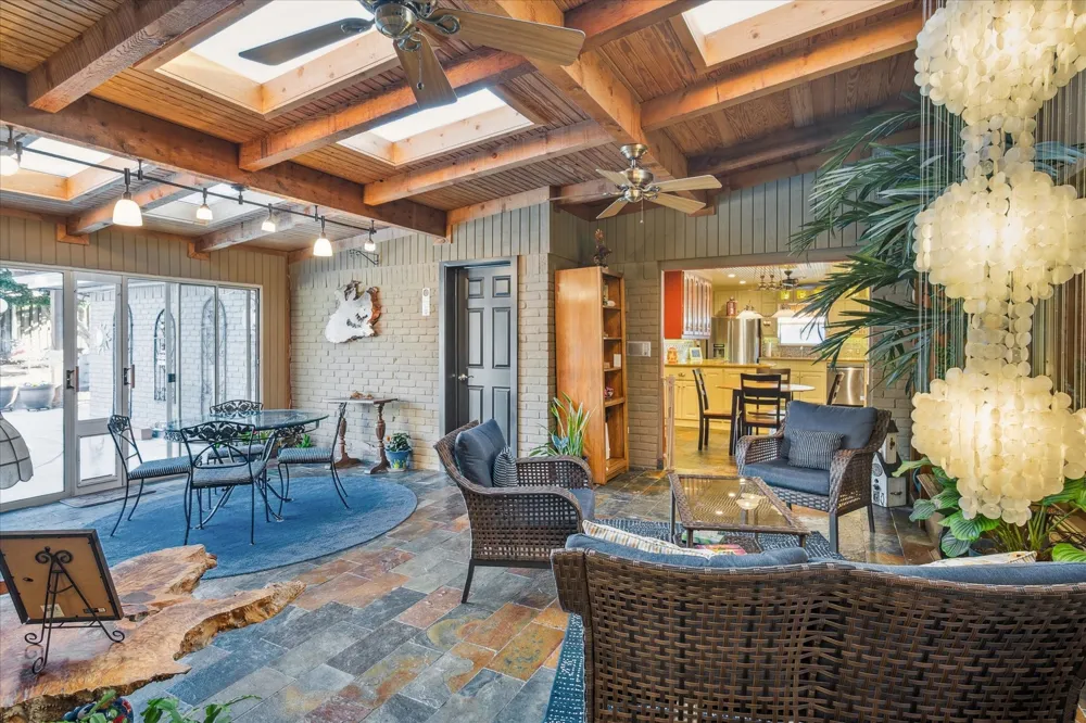 1118 Berkshire Court Trophy Club, TX 76262