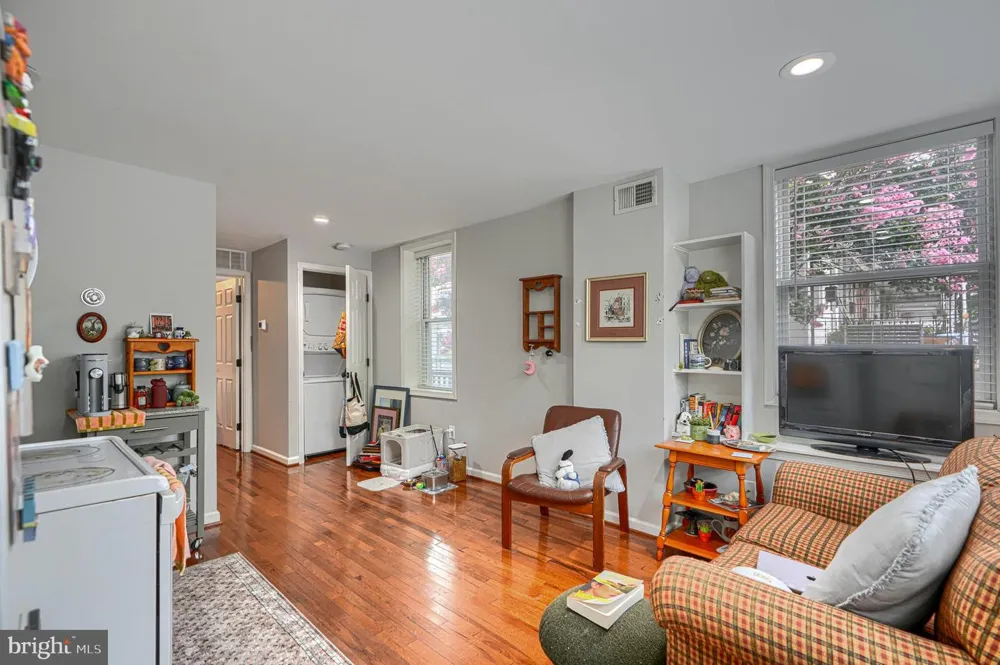3427 KESWICK ROAD Baltimore, MD 21211