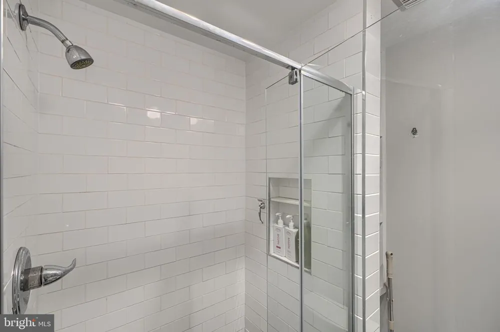 3427 KESWICK ROAD Baltimore, MD 21211